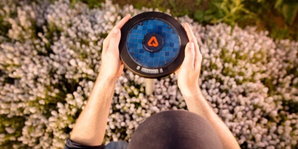 A FRISBEE THAT SAYS YOU WHEN TO WATER AND HARVEST