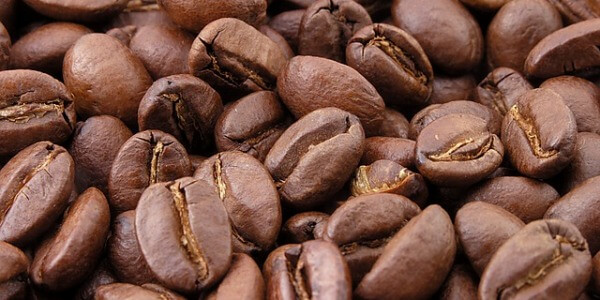 CAFFÉ: DAL MONDO ALLA TAZZINA